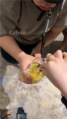 图片[16]-【你的美女祖宗】赏赐圣水/跪舔黑棉袜-黑丝高跟美腿/闻鞋窝-绳艺套路资源网